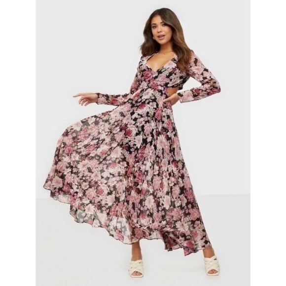 Bardot Dresses & Skirts - NWT Bardot Garden Floral Maxi Dress Rose Garden 10